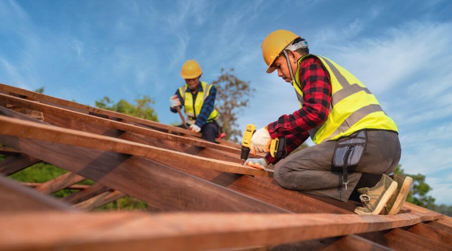 Professional Flat Roofing Installation services in London Mills, IL